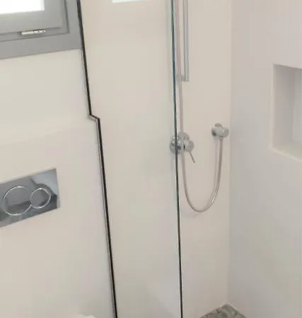 奥斯提亚公寓 *
