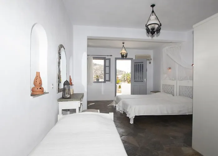 Ostria Studios Platis Gialos (Sifnos)